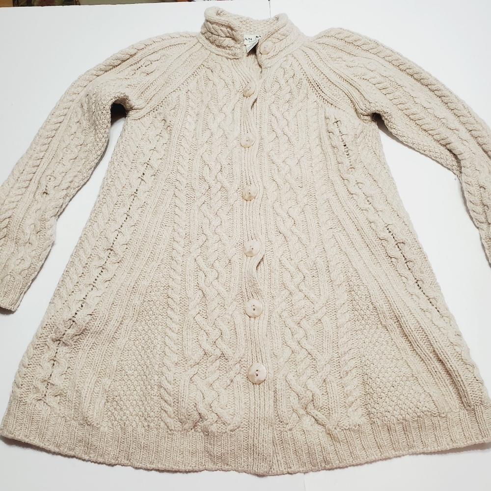 Aran Mor Ladies Tan Cable Knit Sweater Size Small Made in Ireland Merino Wool